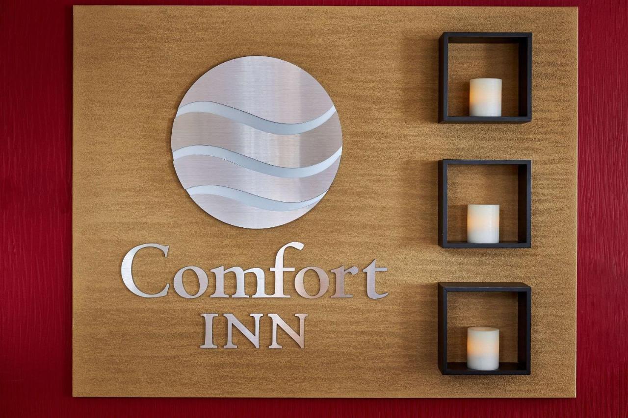 Comfort Inn Rouyn Exterior foto